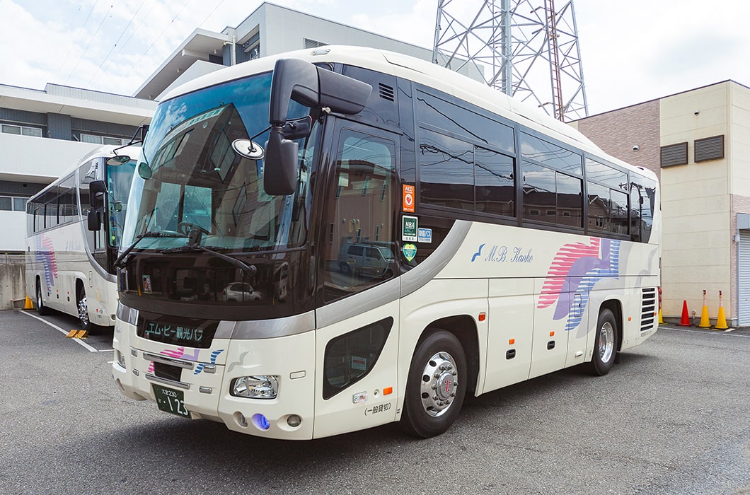 大型バス